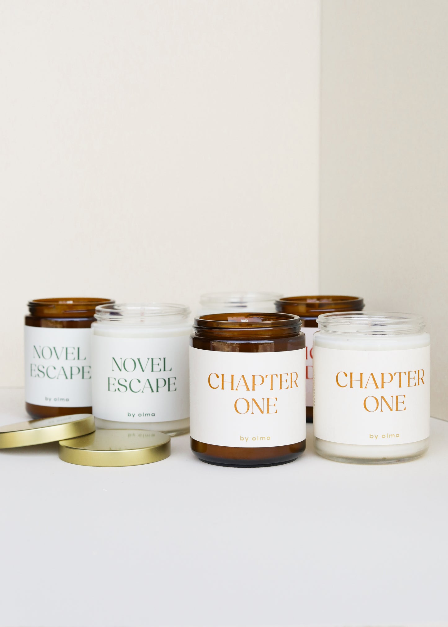Novel Escape - Book Lover Candle - 9oz Clear