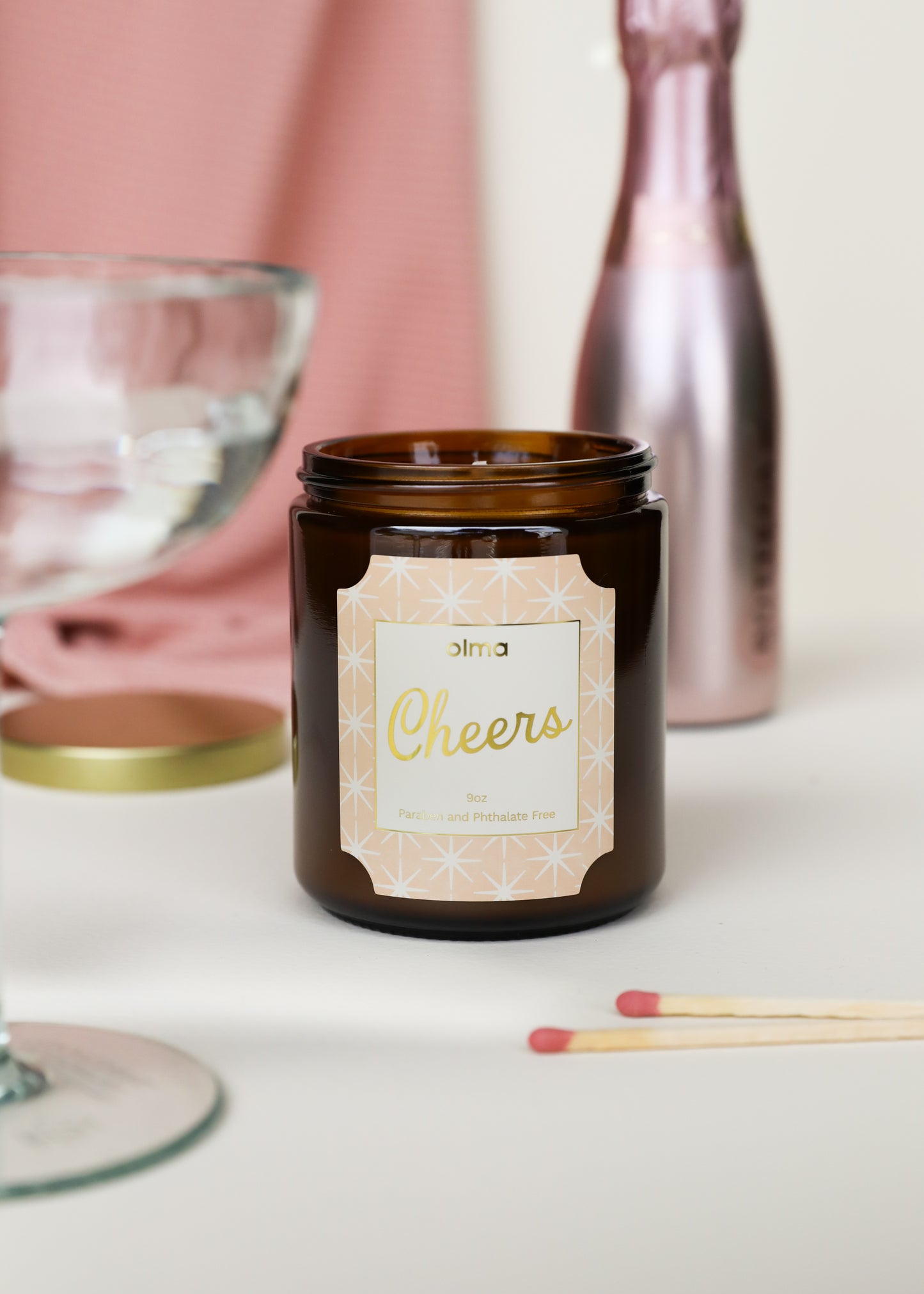 9oz - Cheers Holiday Candle - Amber