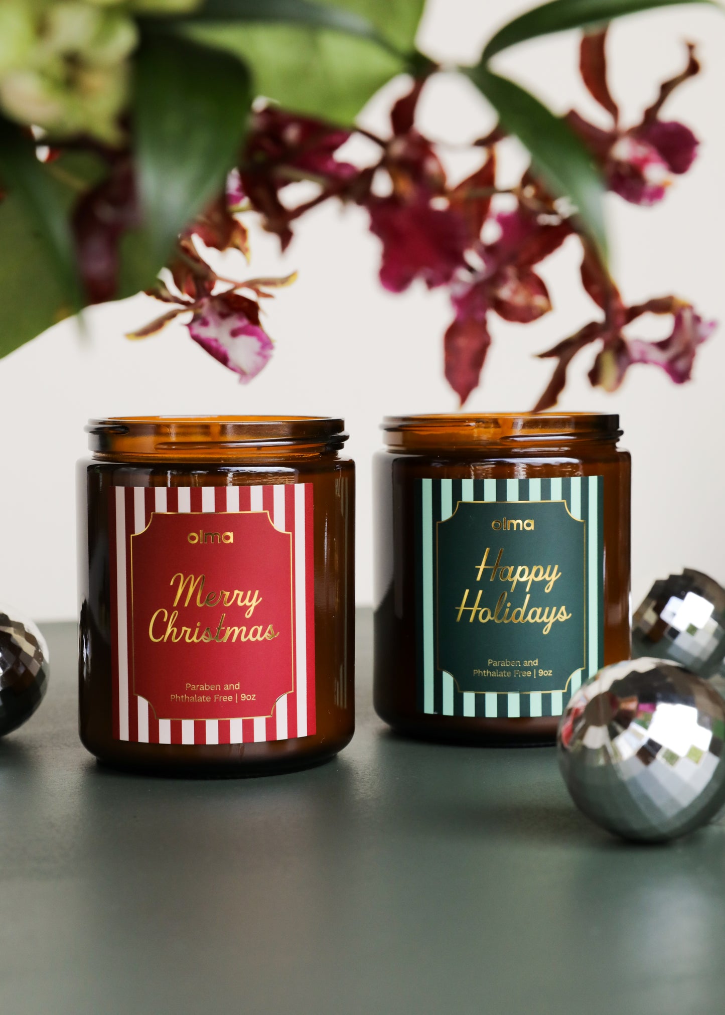 9oz - Merry Christmas Holiday Candle - Amber