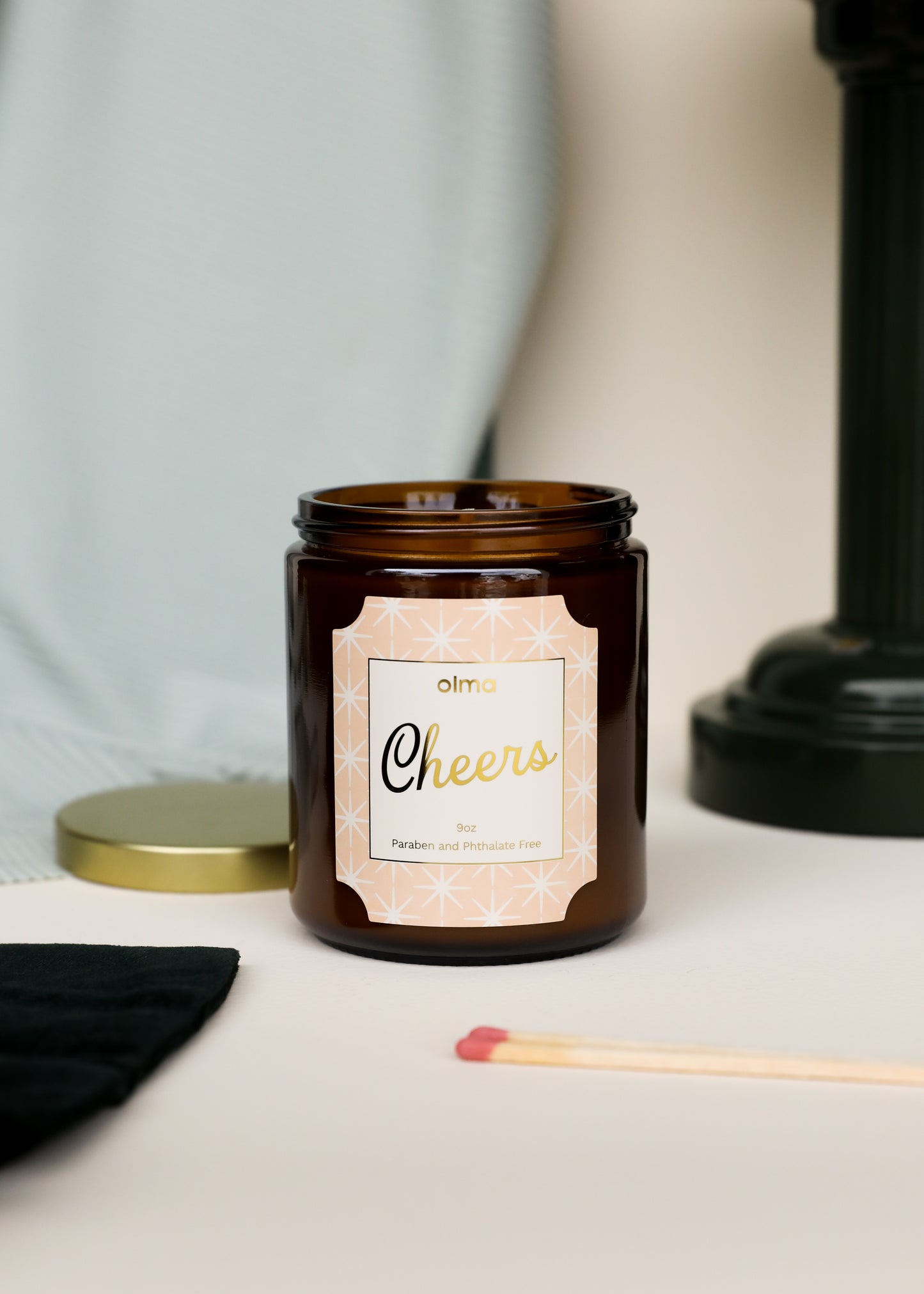 9oz - Cheers Holiday Candle - Amber